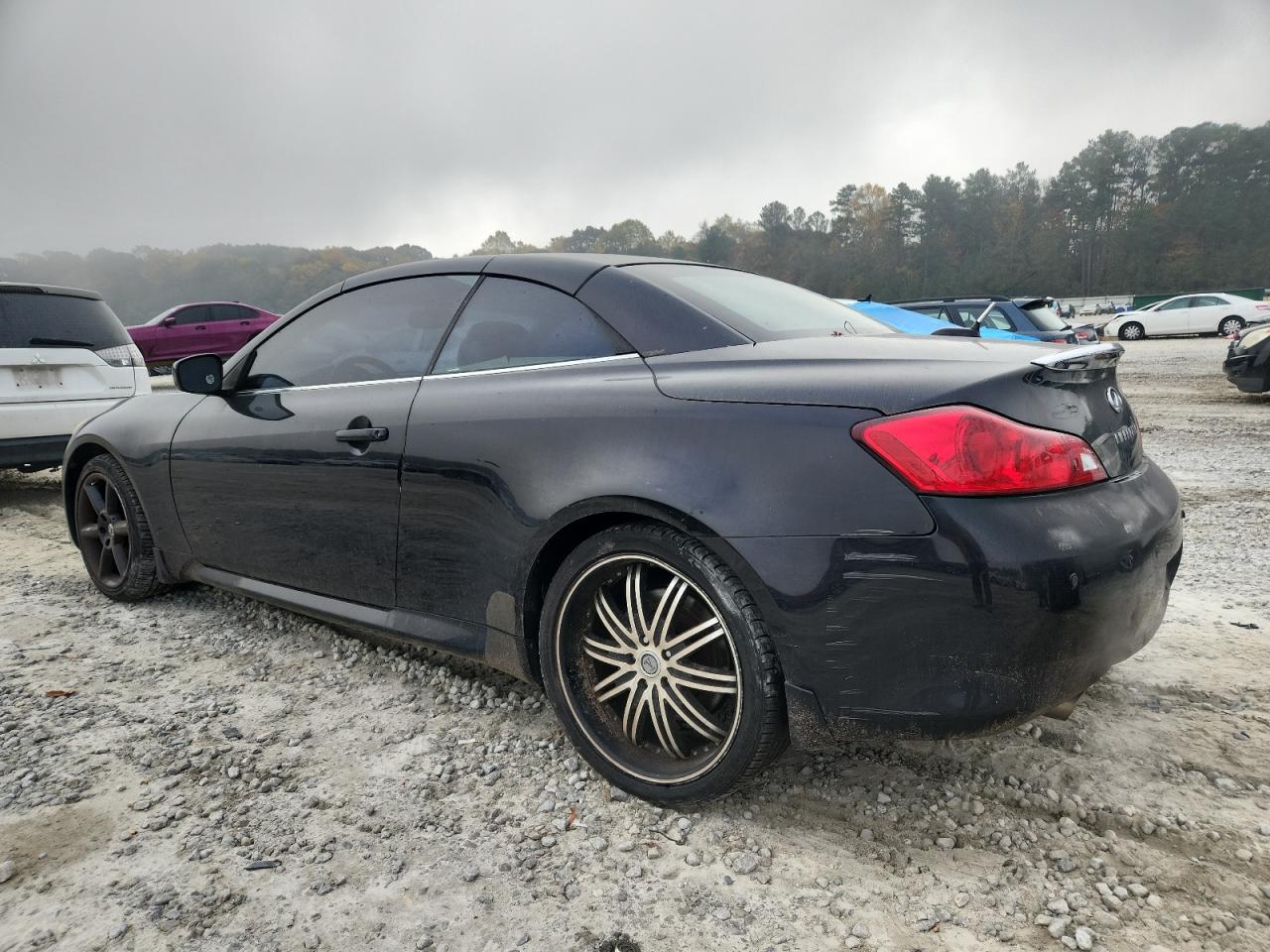 INFINITI G37 BASE