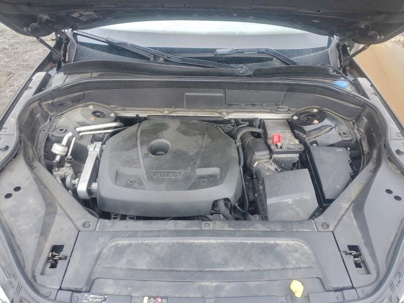 2016 VOLVO XC90 T6 #3297989066
