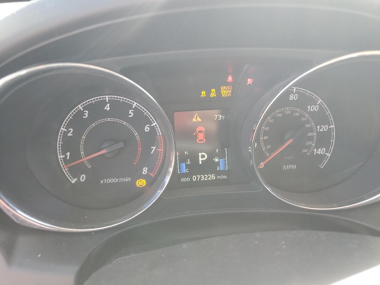 MITSUBISHI OUTLANDER ES