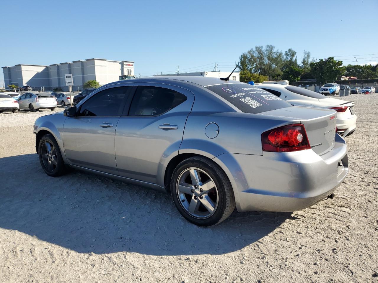 DODGE AVENGER SE