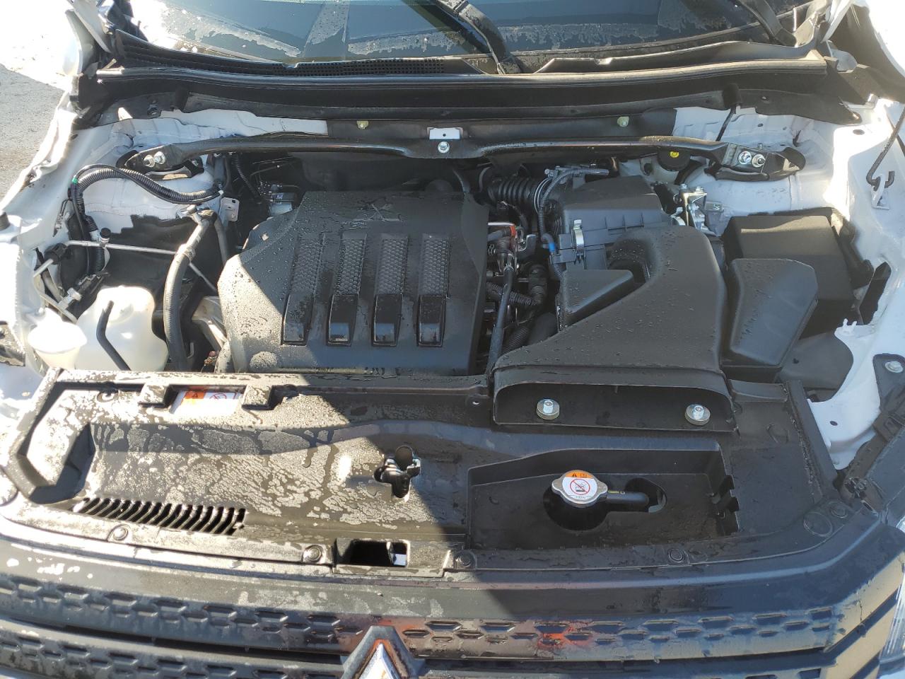 MITSUBISHI ECLIPSE SE