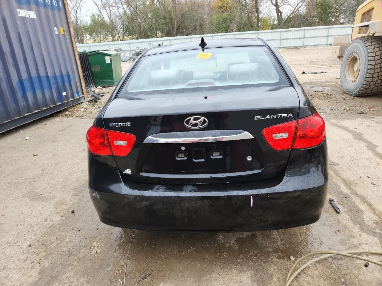 HYUNDAI ELANTRA BLUE