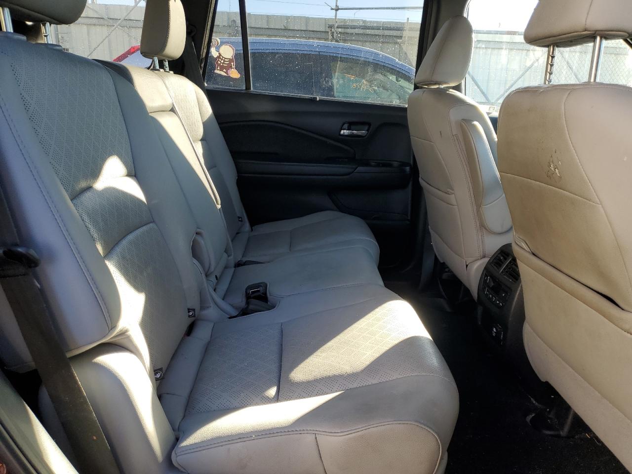 HONDA PASSPORT TOURING