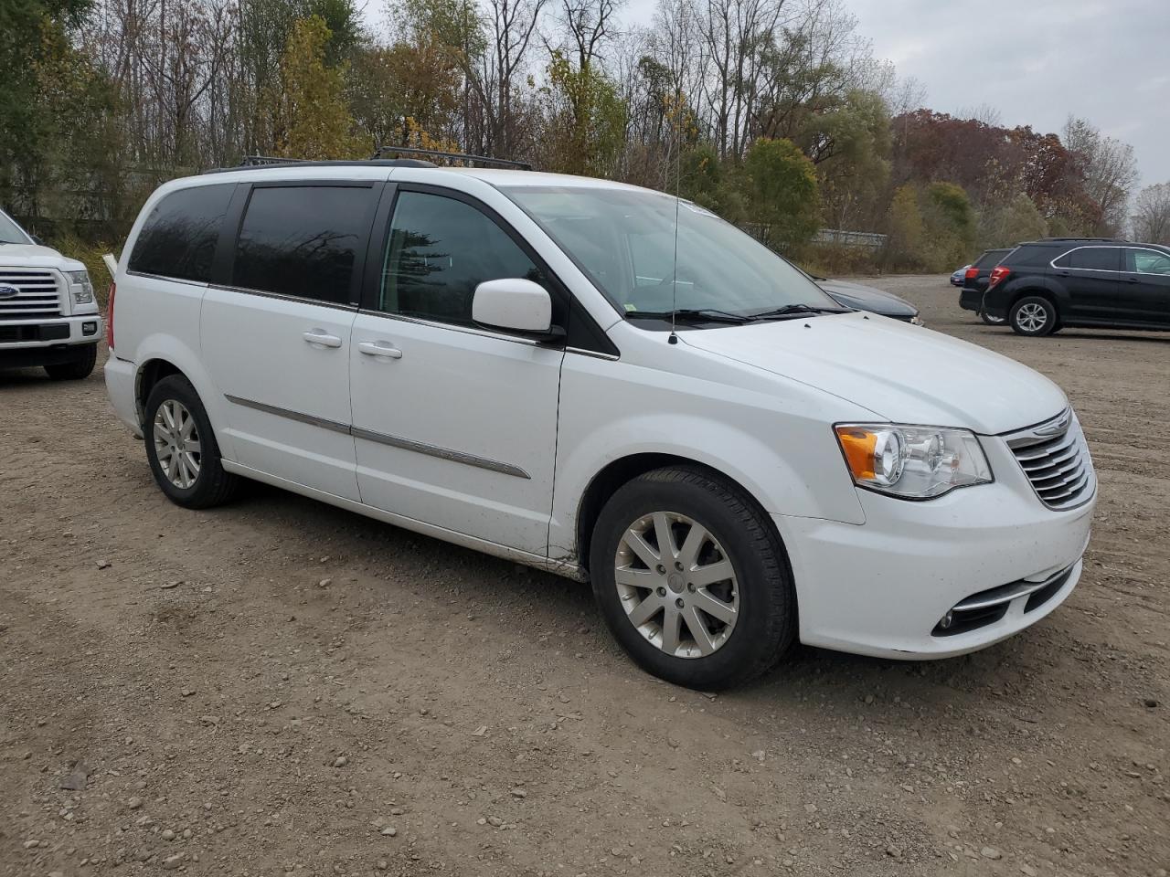 CHRYSLER TOWN & COUNTRY TOURING