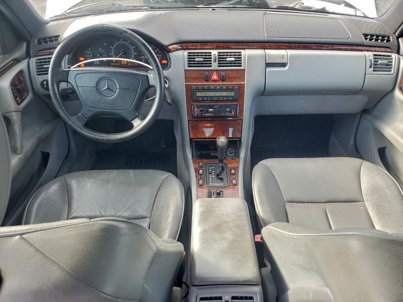 1998 MERCEDES-BENZ E 320 #3303768436