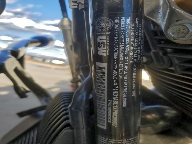 2023 HARLEY-DAVIDSON FLHXST #3297975814