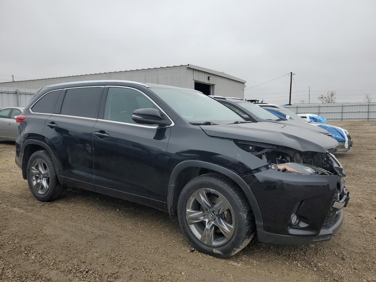 TOYOTA HIGHLANDER LIMITED