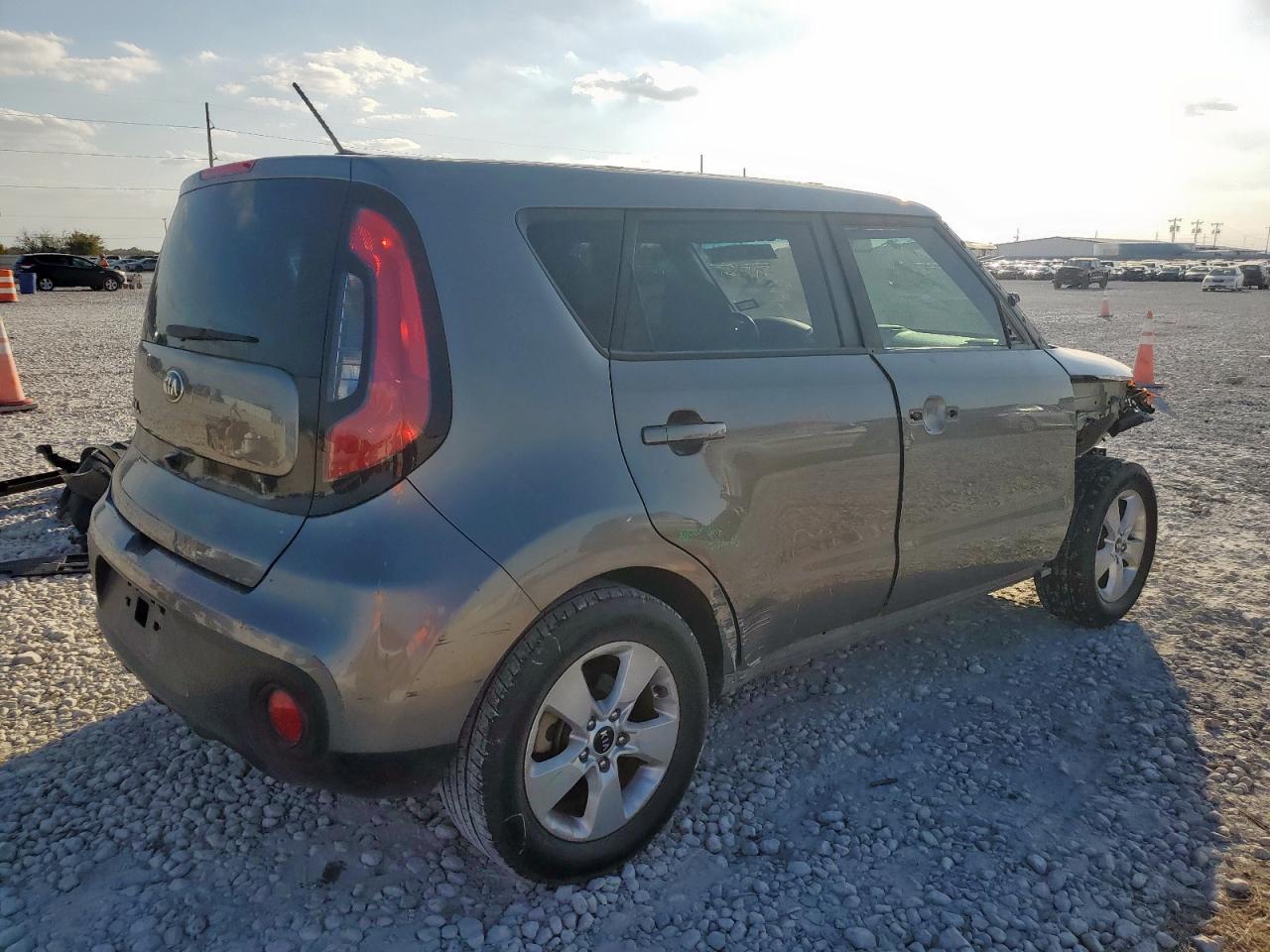 KIA SOUL