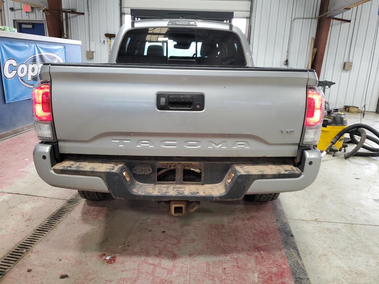 Lot #3302759386 2023 TOYOTA TACOMA DOU