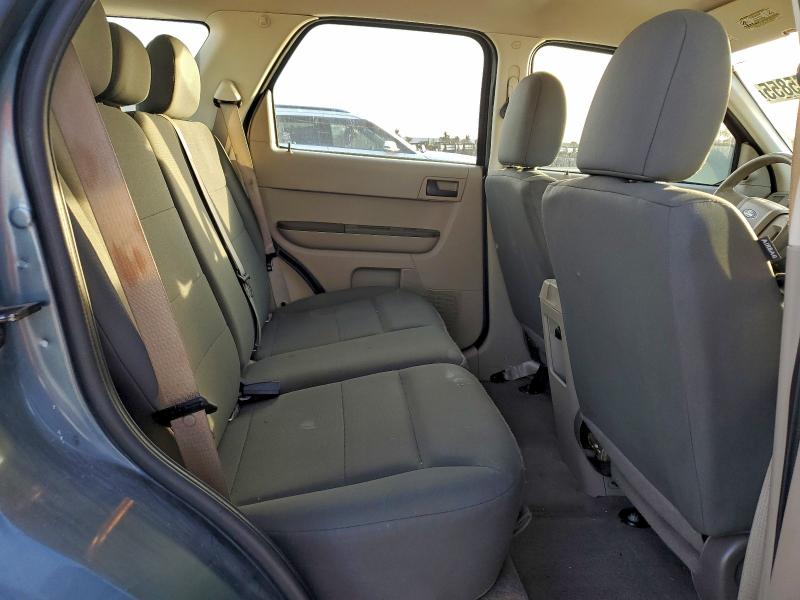 2010 FORD ESCAPE XLS #3304818536
