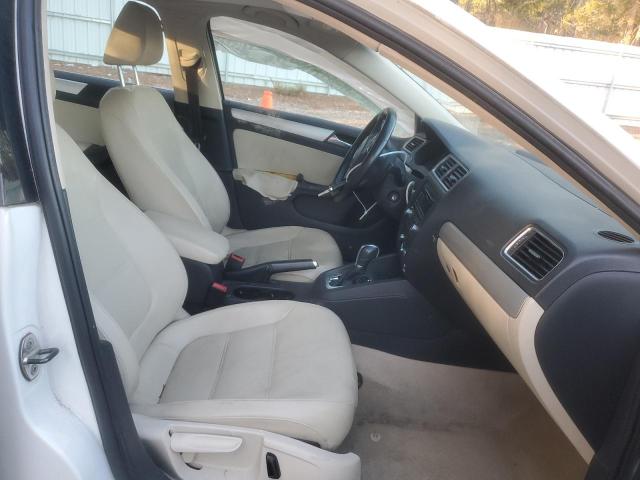 2013 VOLKSWAGEN JETTA SE - 3VWDP7AJ7DM353655