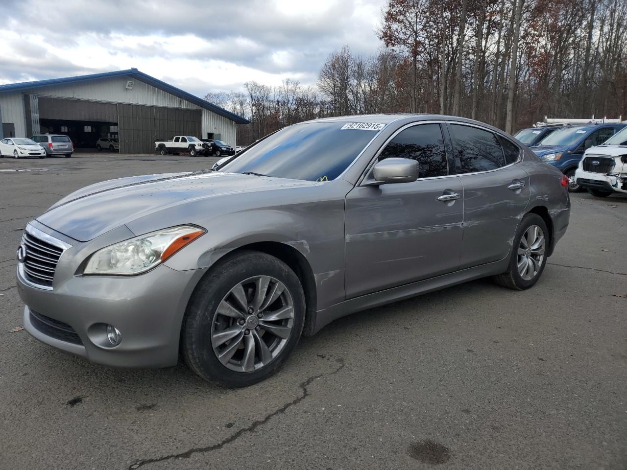 INFINITI M37 X