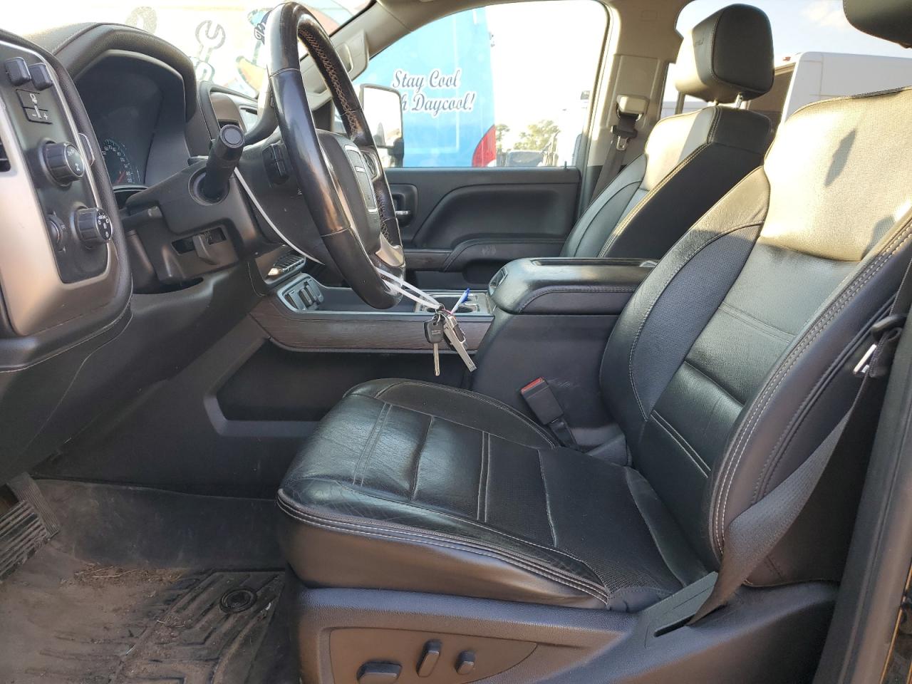 GMC SIERRA K3500 DENALI