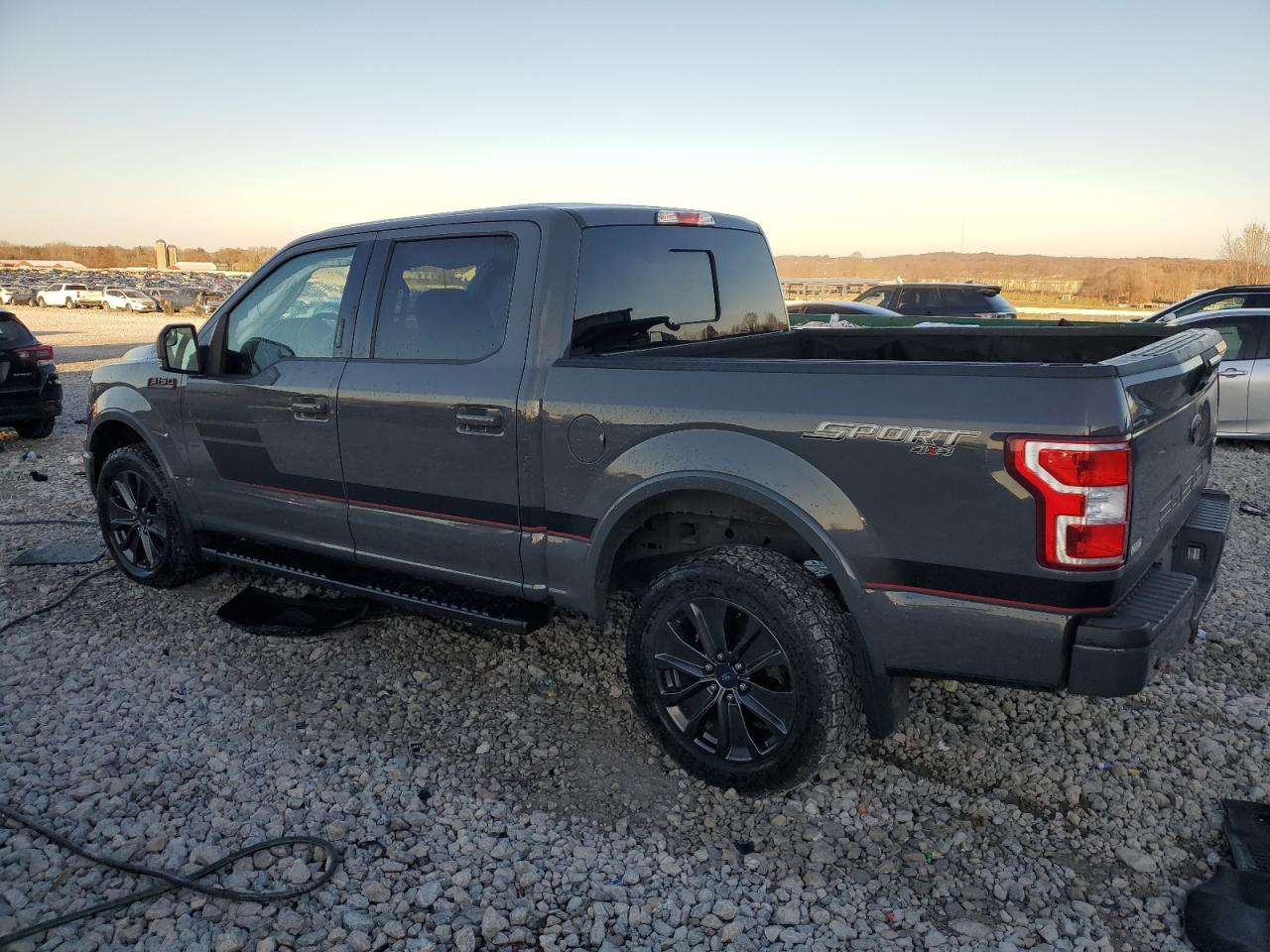 FORD F-150 SUPERCREW