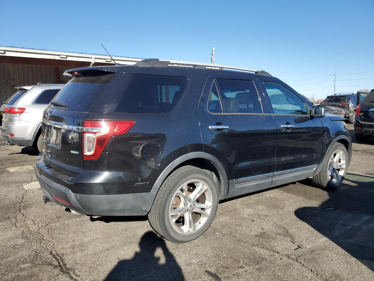 FORD EXPLORER LIMITED