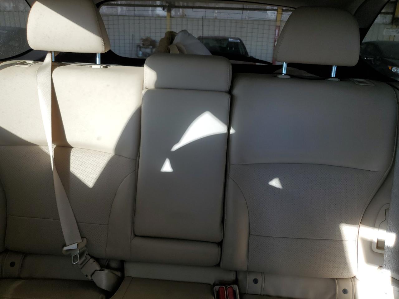 Lot #3319219712 2017 SUBARU OUTBACK 2.