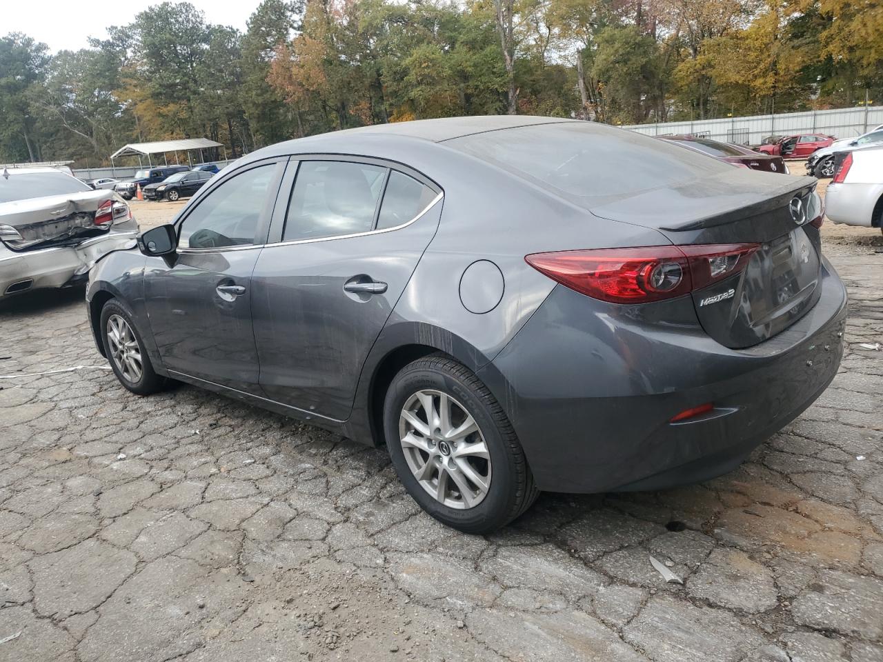 MAZDA 3 TOURING