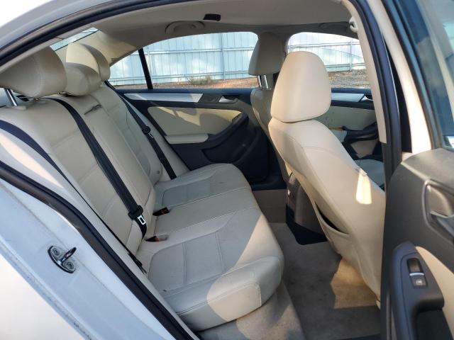 2013 VOLKSWAGEN JETTA SE - 3VWDP7AJ7DM353655