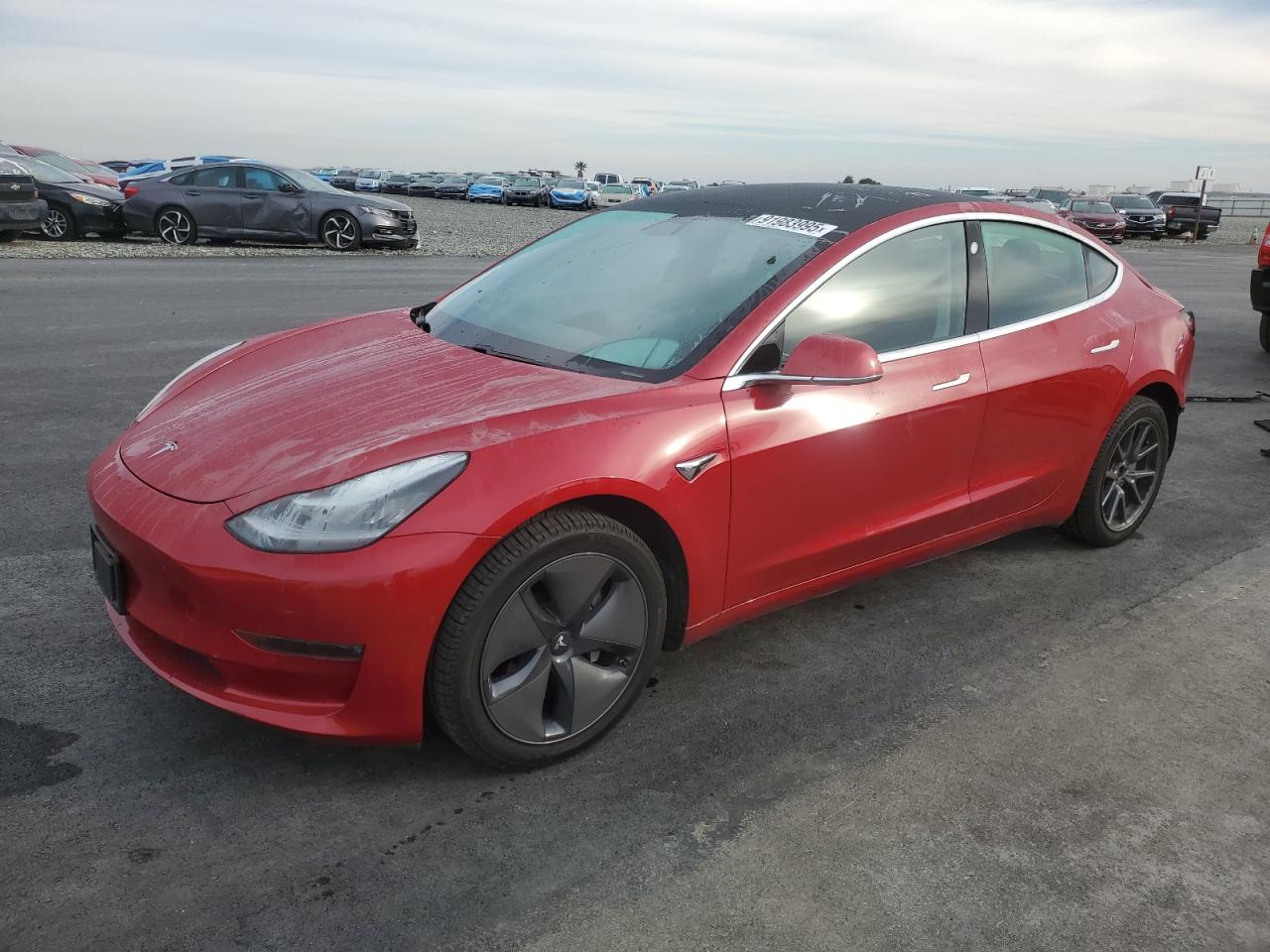TESLA MODEL 3