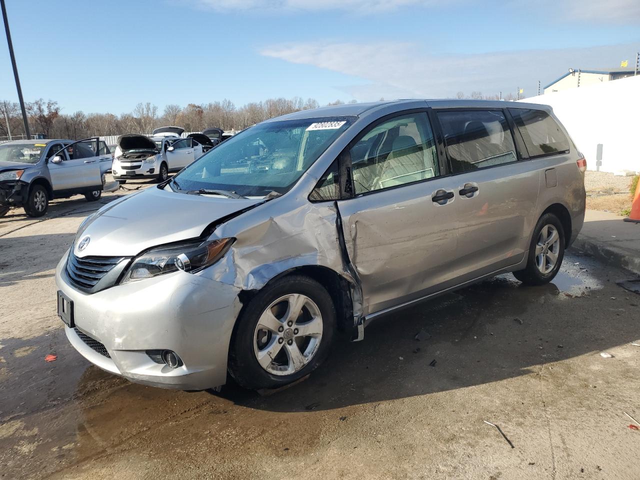 TOYOTA SIENNA