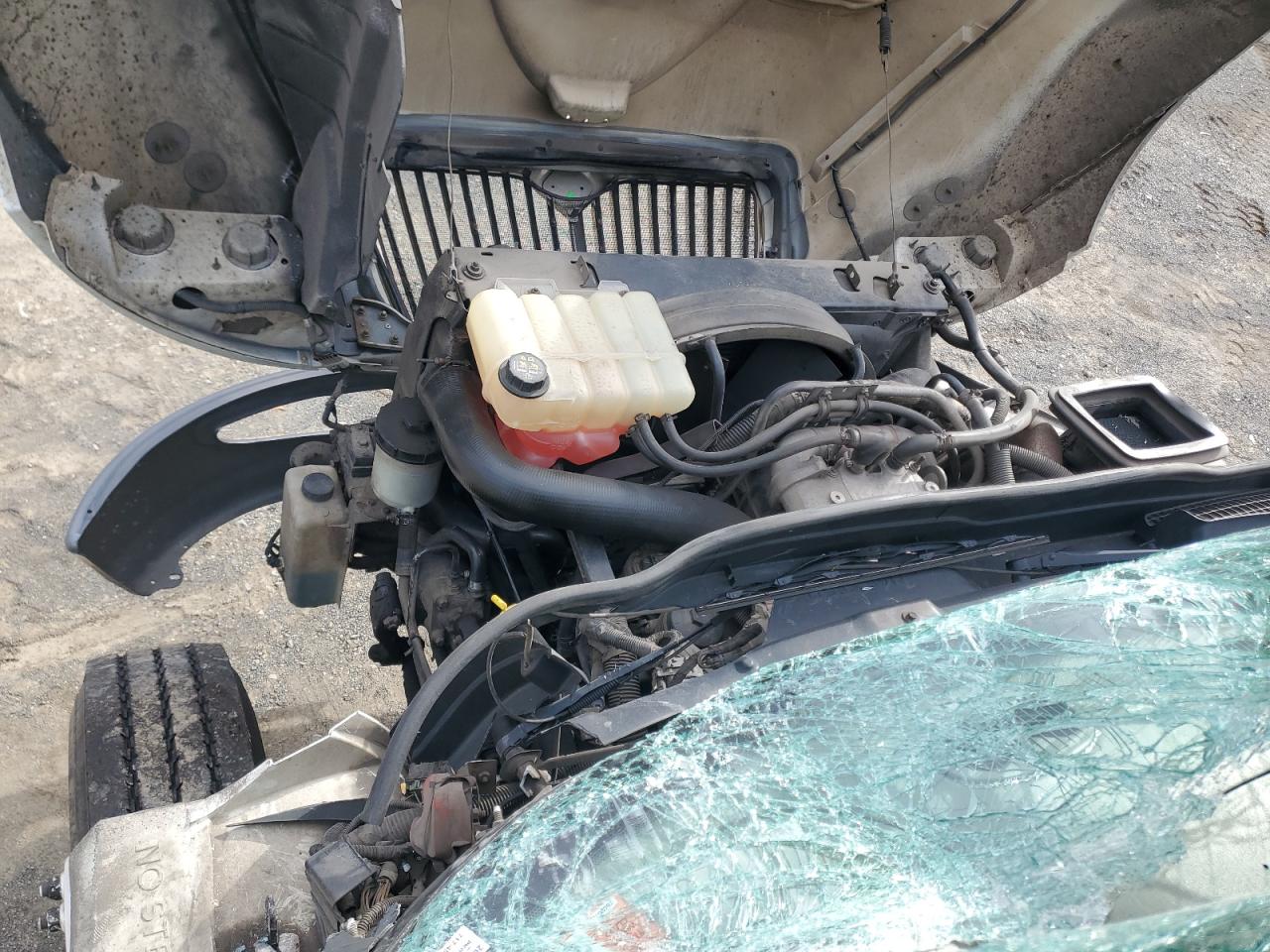 Lot #3284746520 2014 INTERNATIONAL 4000 4300