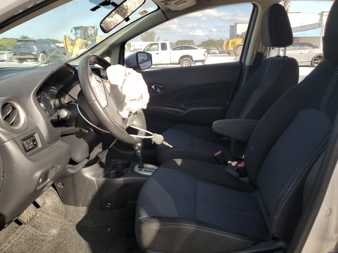 NISSAN VERSA NOTE S