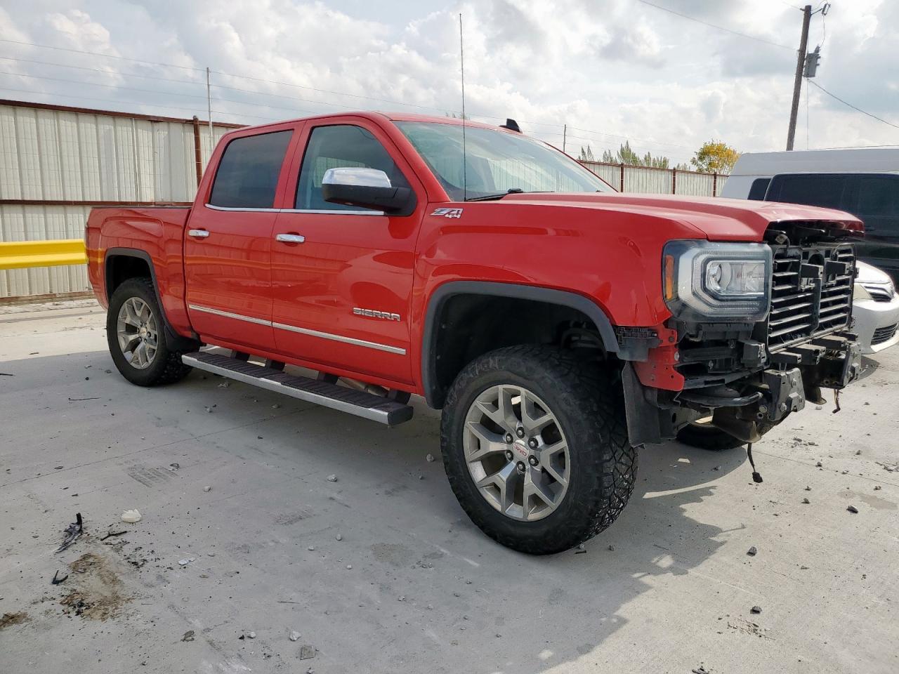 GMC SIERRA K1500 SLT