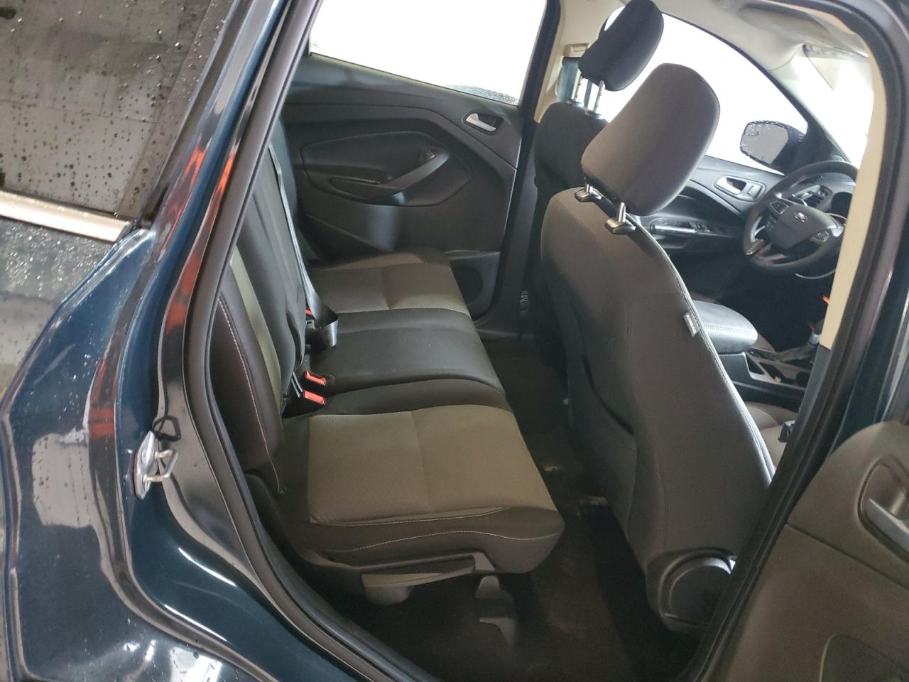 Lot #3302859948 2019 FORD ESCAPE SE