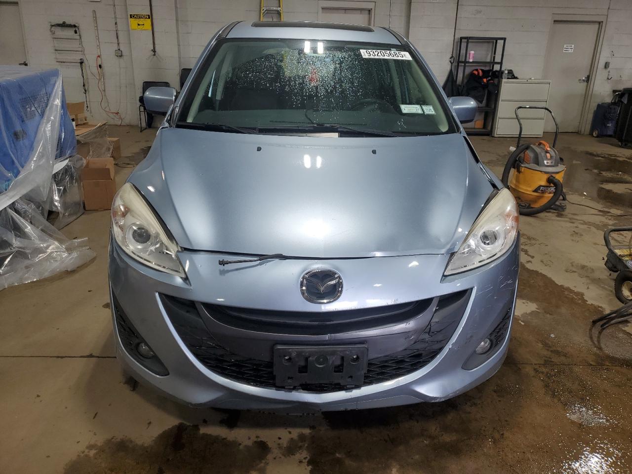 MAZDA 5