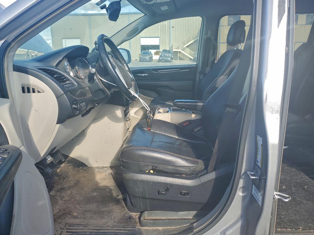 CHRYSLER TOWN & COUNTRY TOURING