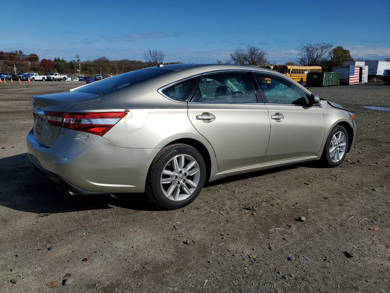 TOYOTA AVALON XLE