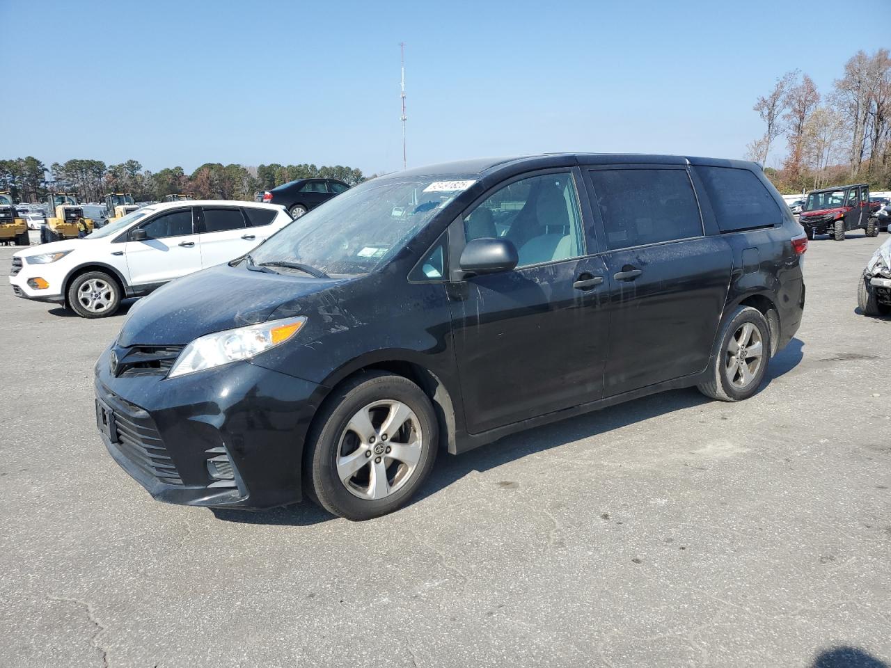 TOYOTA SIENNA L
