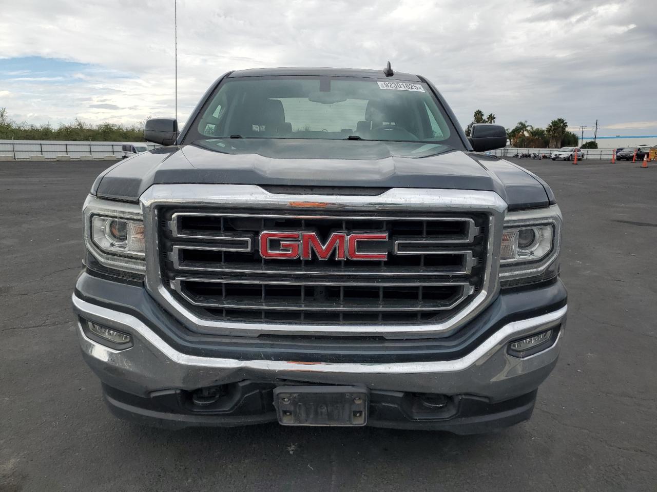 GMC SIERRA K1500 SLE