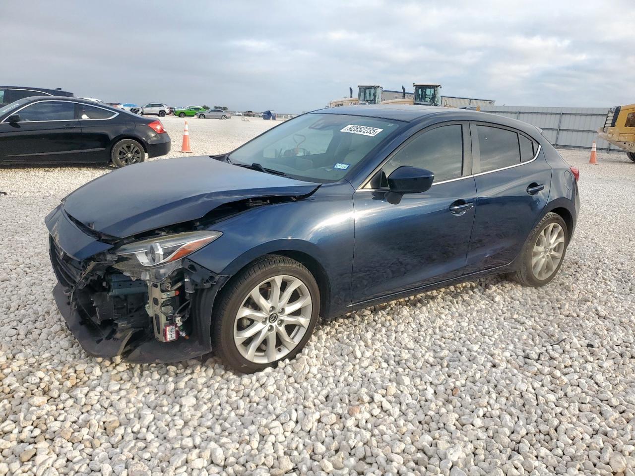 MAZDA 3 GRAND TOURING