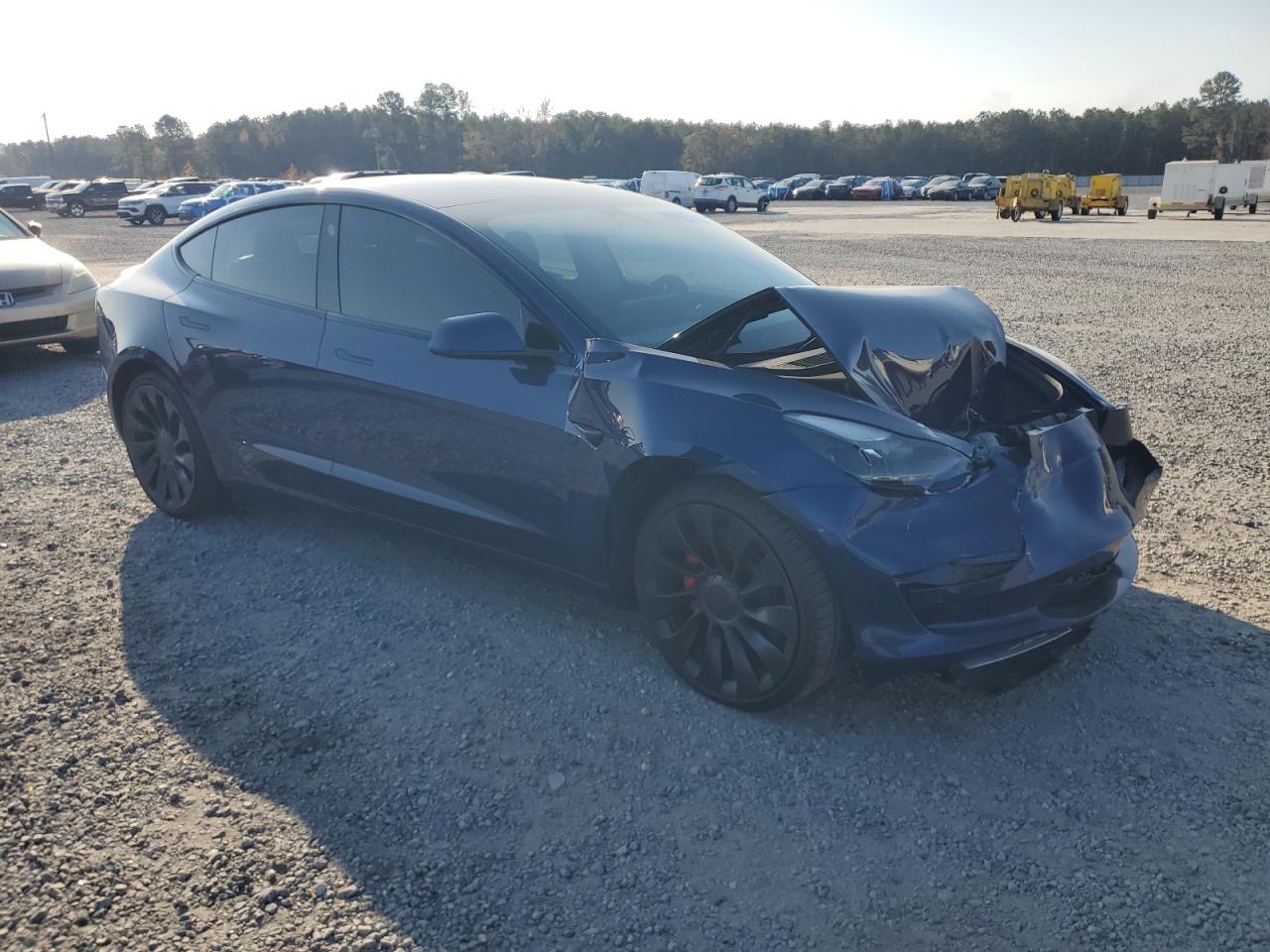 TESLA MODEL 3