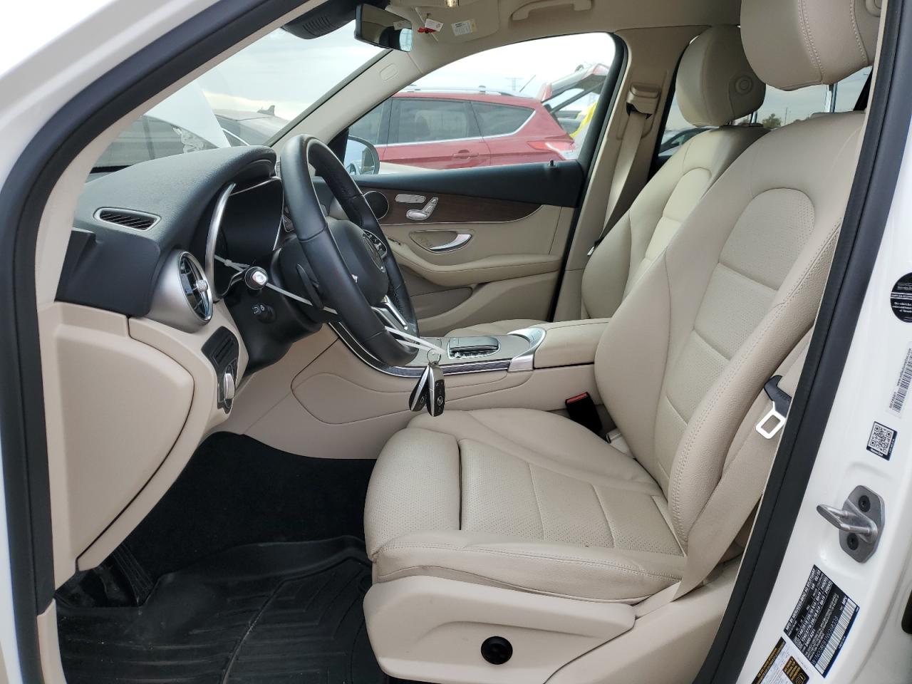 MERCEDES-BENZ GLC-CLASS 300 4MATIC