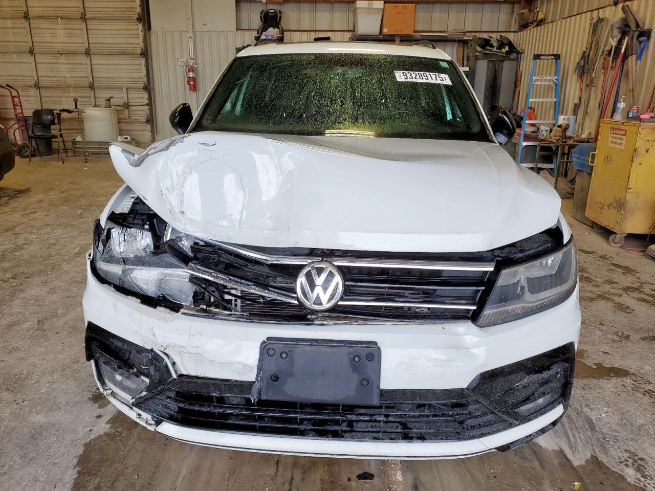 VOLKSWAGEN TIGUAN SE