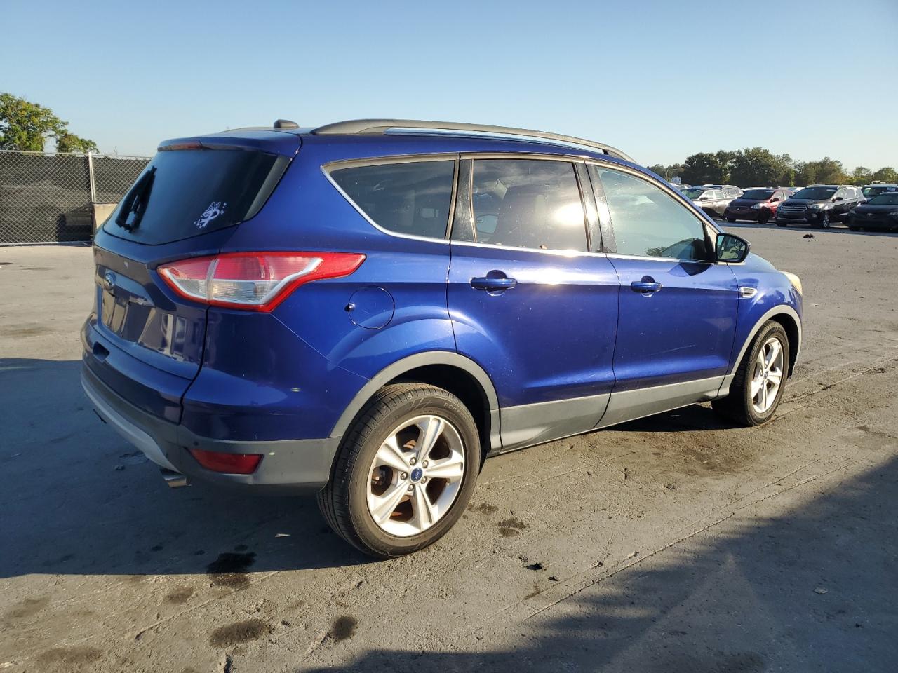 FORD ESCAPE SE