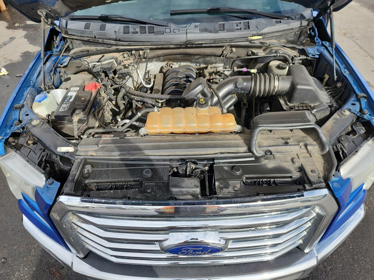 FORD F-150 SUPERCREW