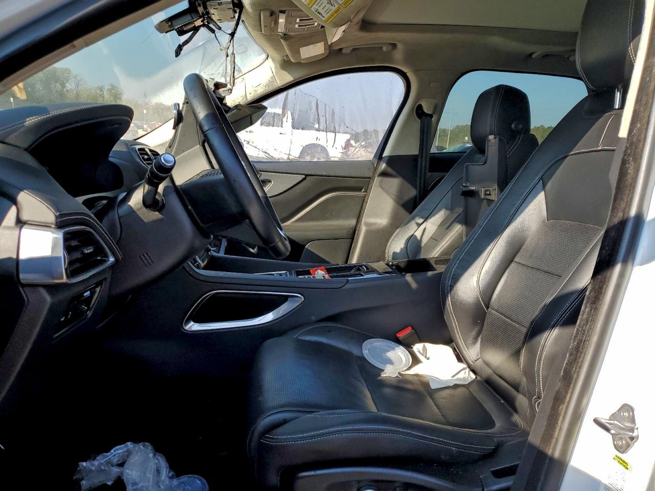 JAGUAR F-PACE CHECKERED FLAG