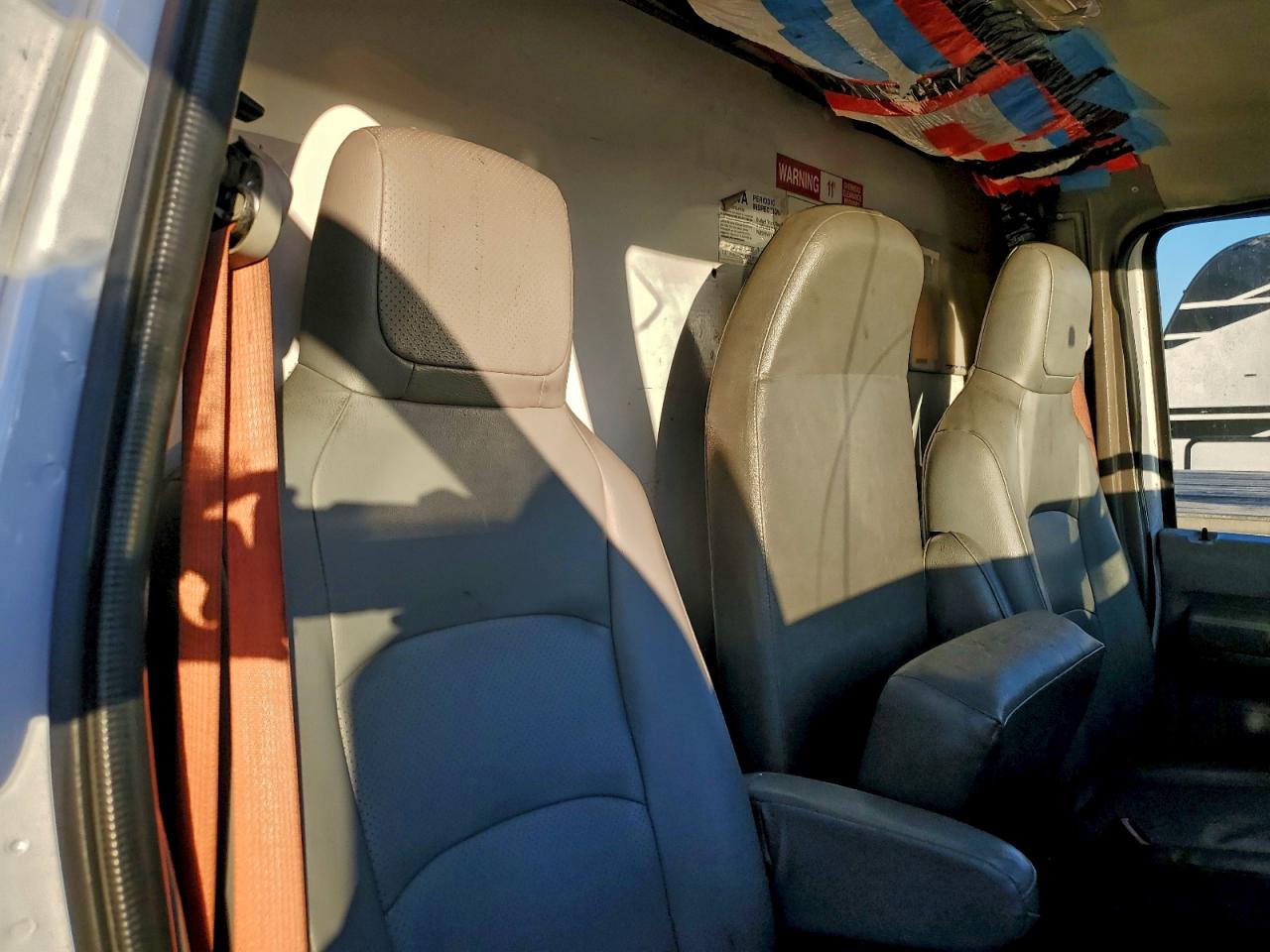 FORD ECONOLINE E350 SUPER DUTY CUTAWAY VAN