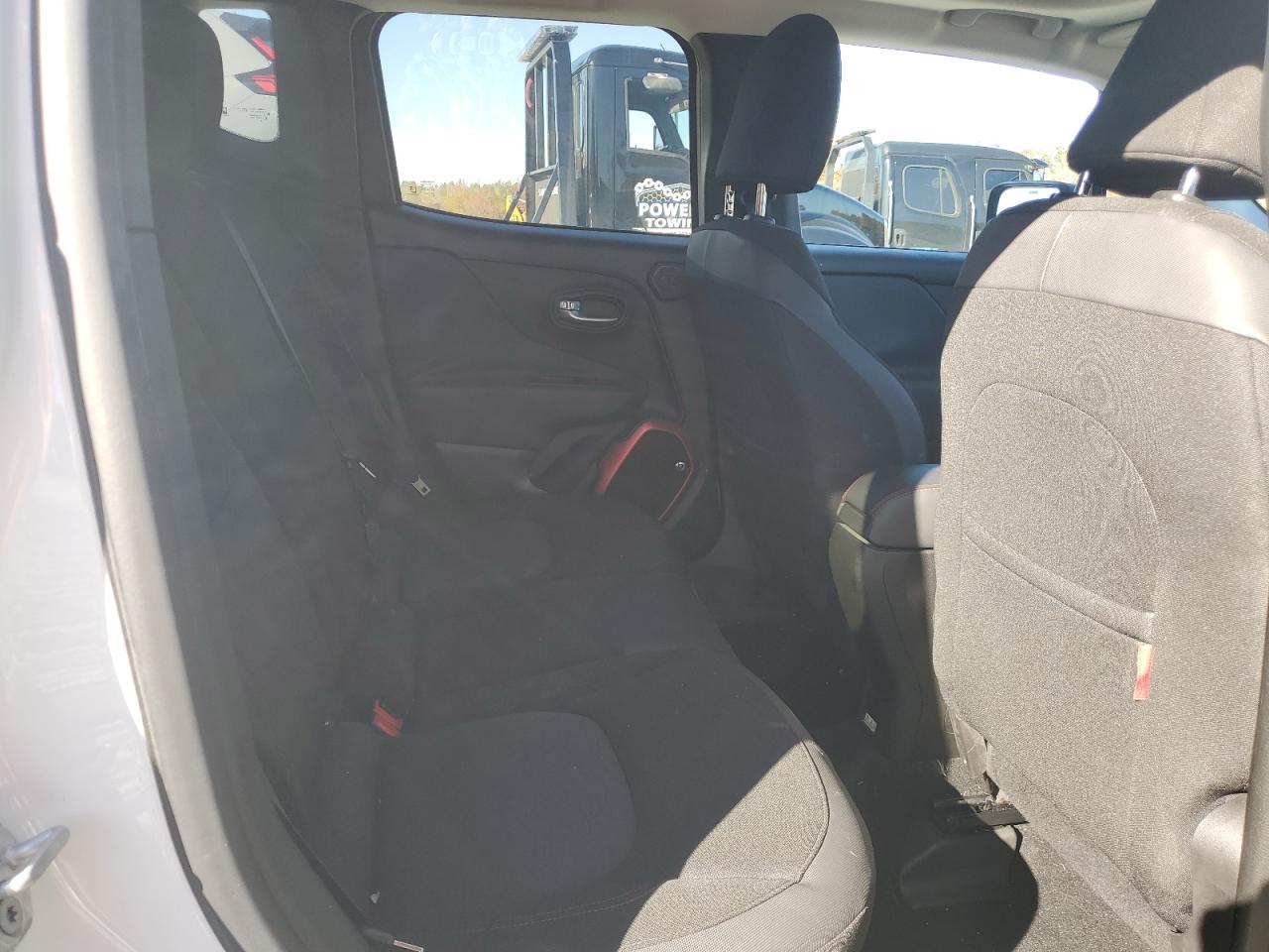 JEEP RENEGADE TRAILHAWK