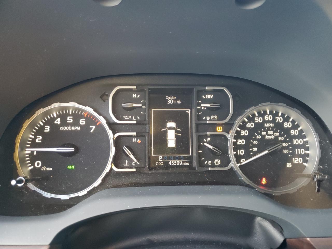 TOYOTA TUNDRA CREWMAX LIMITED