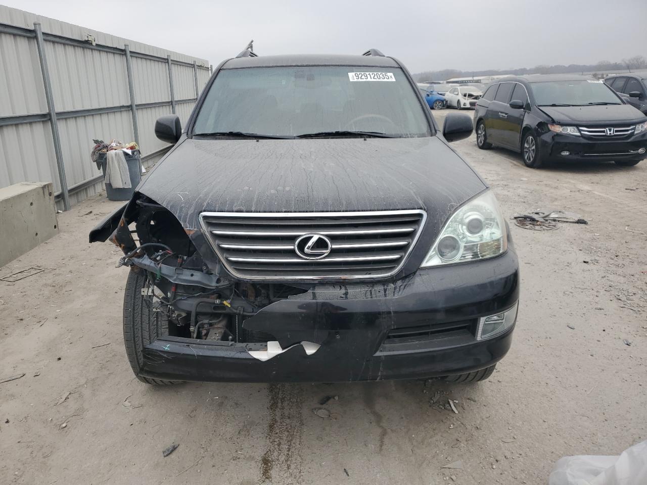 Lot #3292430555 2004 LEXUS GX 470