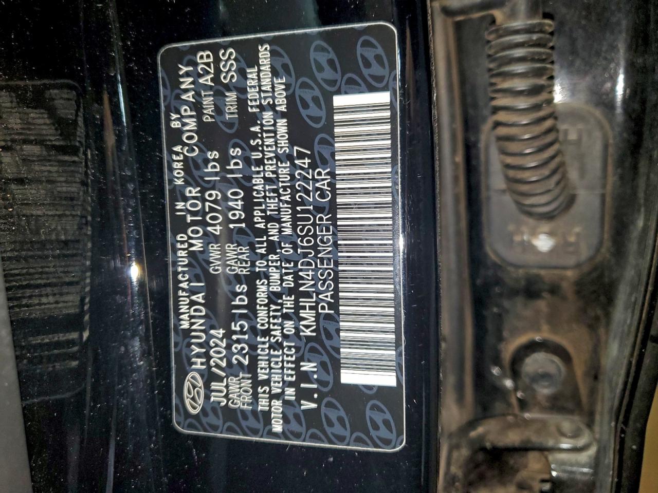 HYUNDAI ELANTRA LIMITED