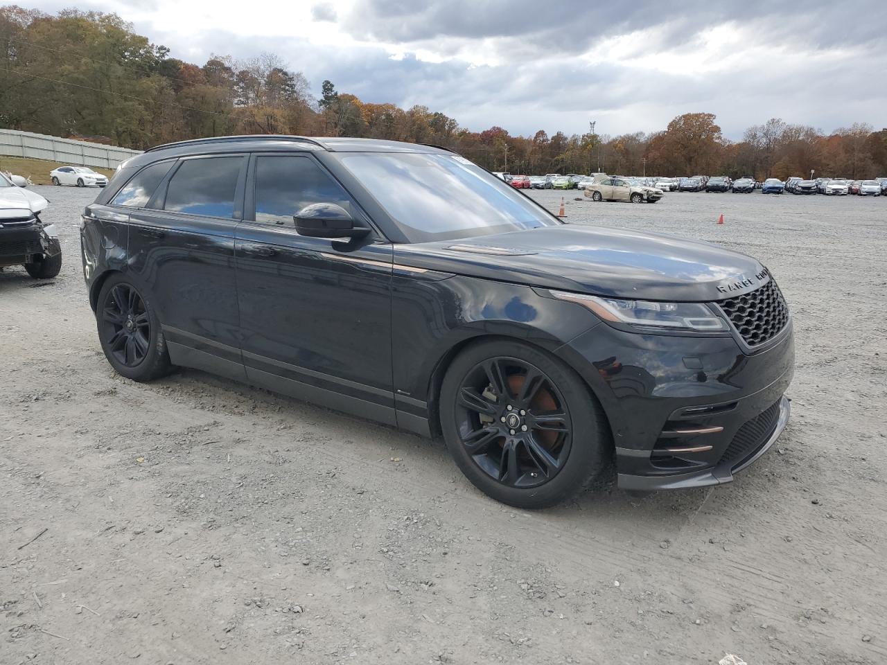 LAND ROVER RANGE ROVER R-DYNAMIC SE