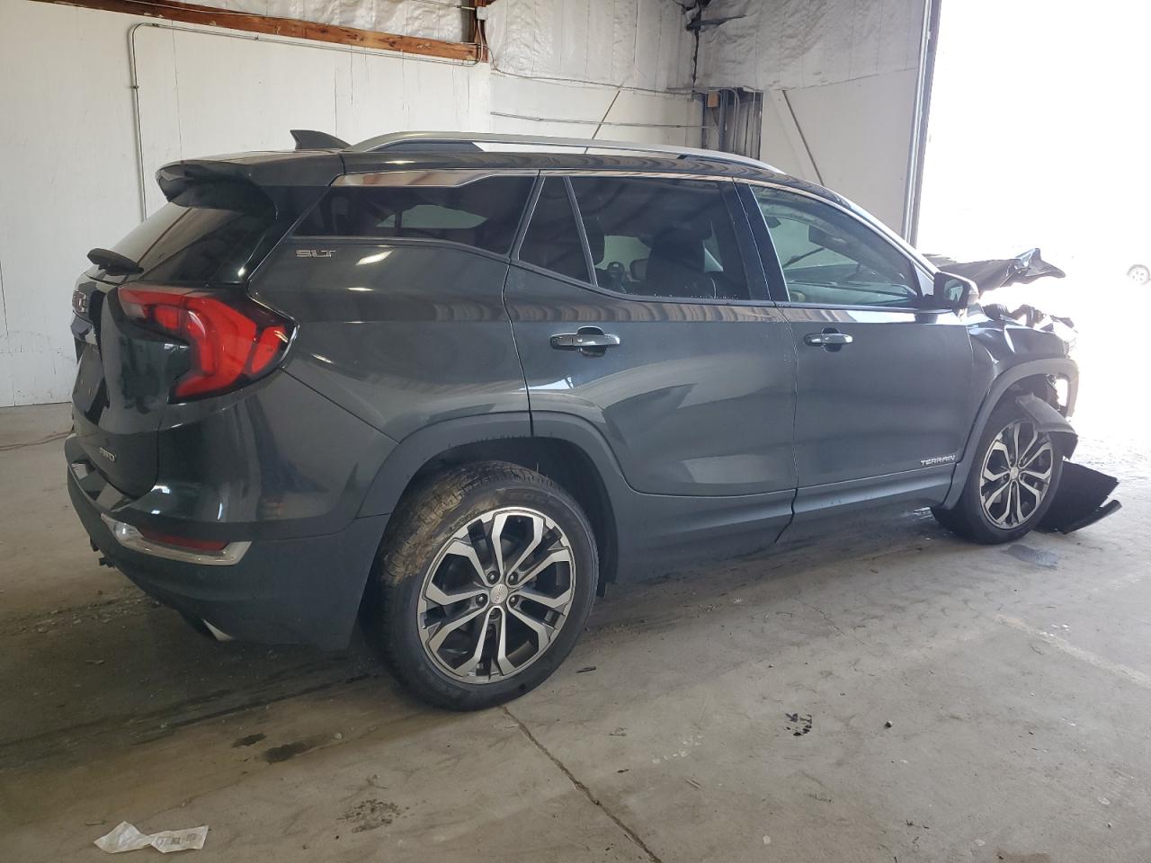 GMC TERRAIN SLT