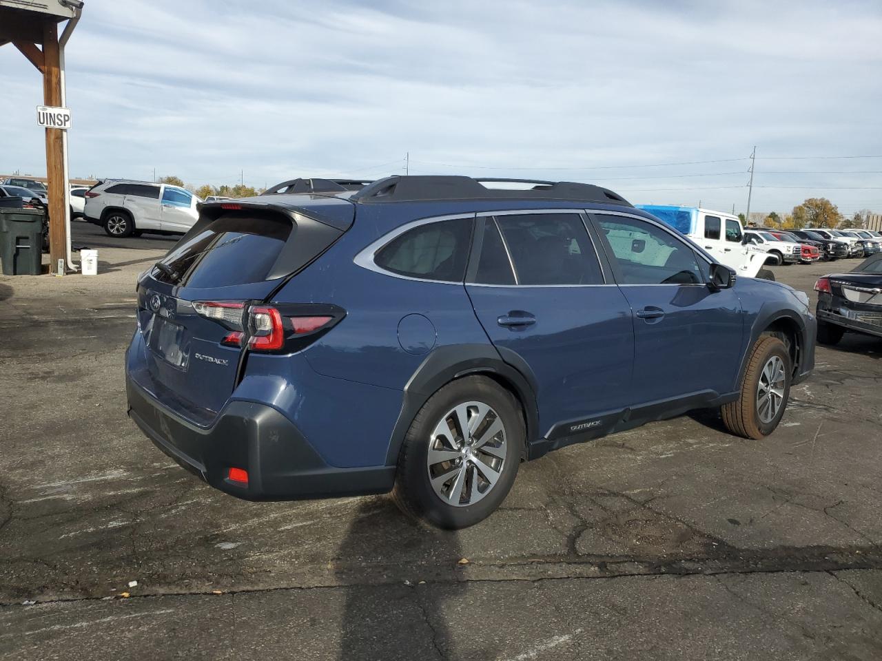 SUBARU OUTBACK PREMIUM