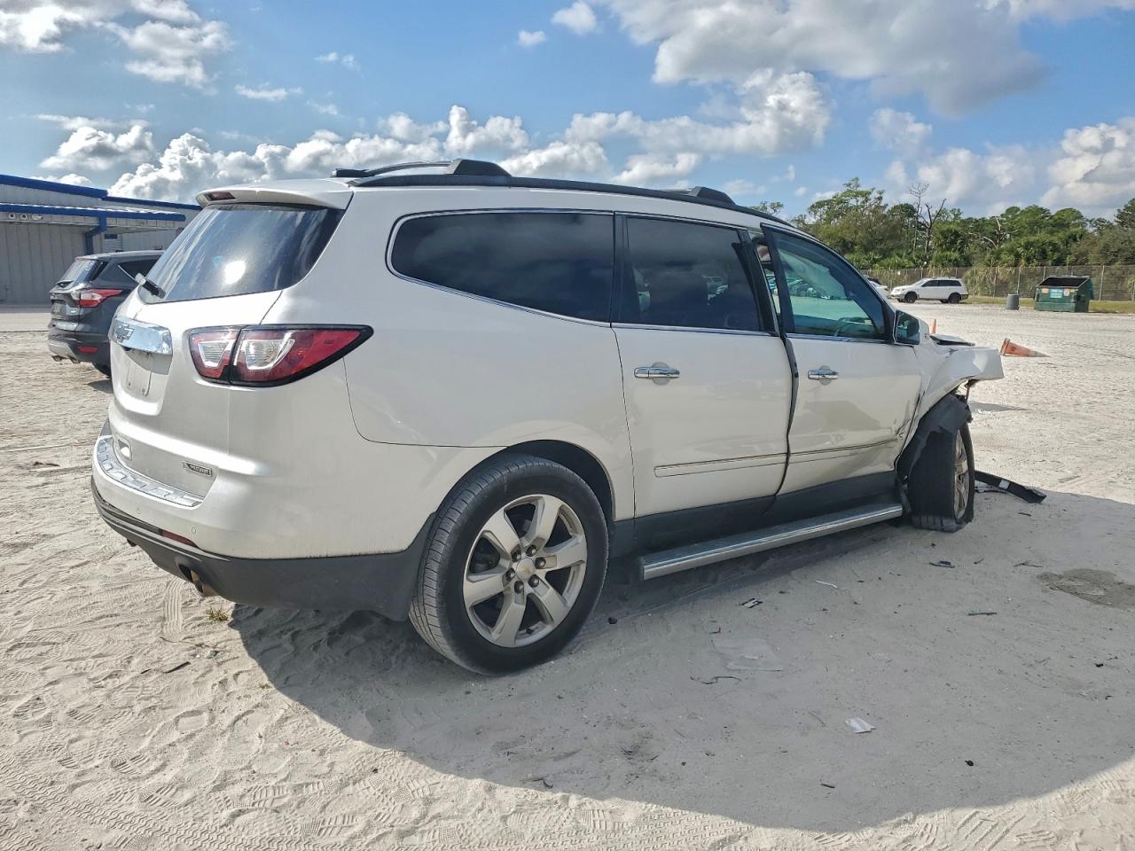 CHEVROLET TRAVERSE PREMIER