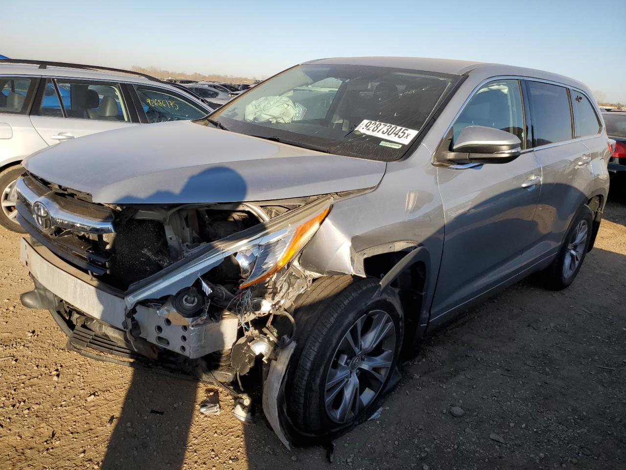 TOYOTA HIGHLANDER LE